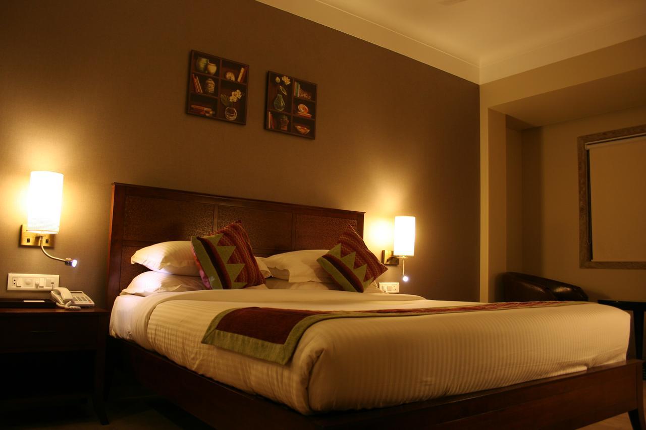 Juhu Residency Boutique Hotel Мумбаї Екстер'єр фото