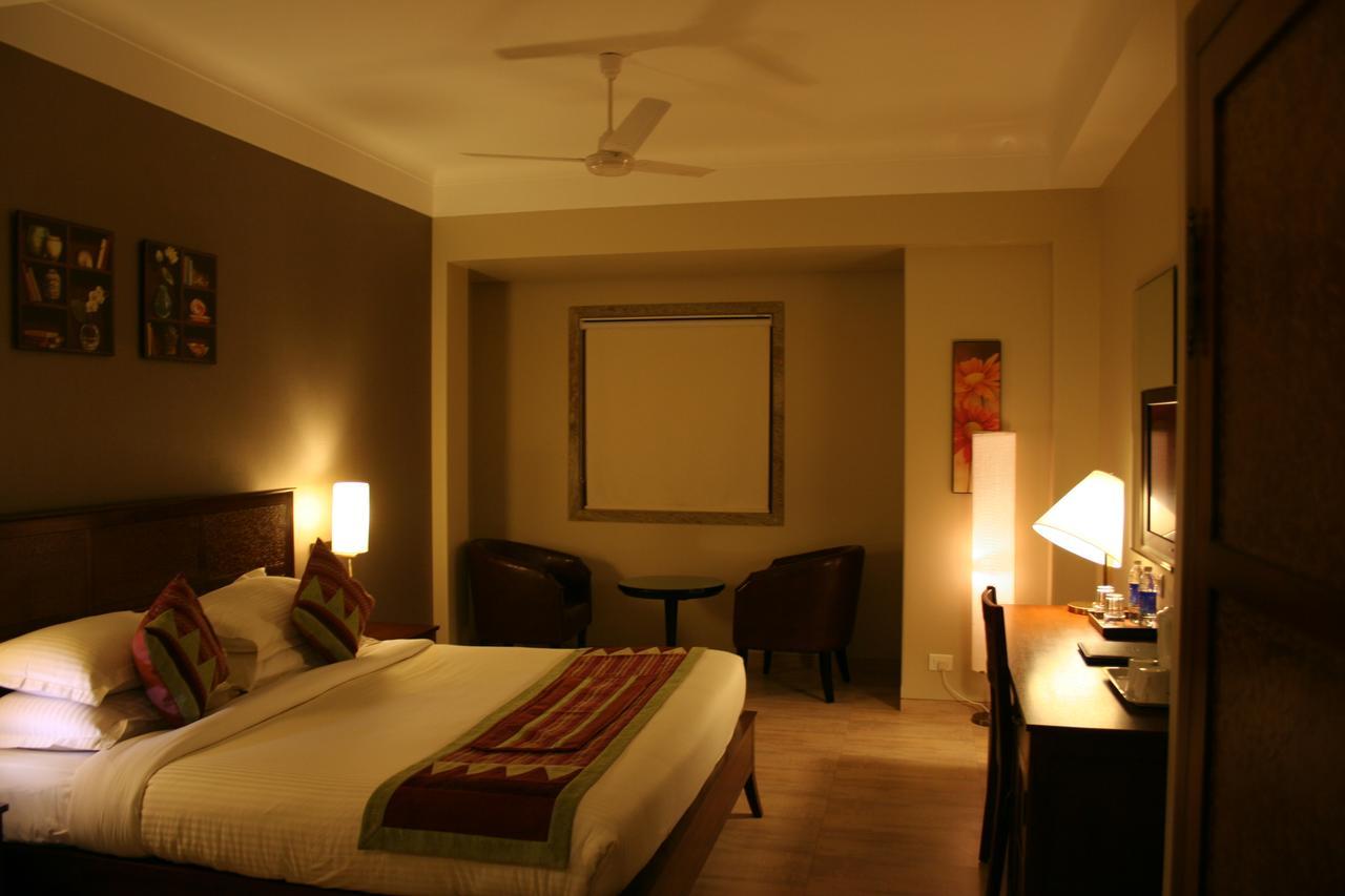 Juhu Residency Boutique Hotel Мумбаї Екстер'єр фото