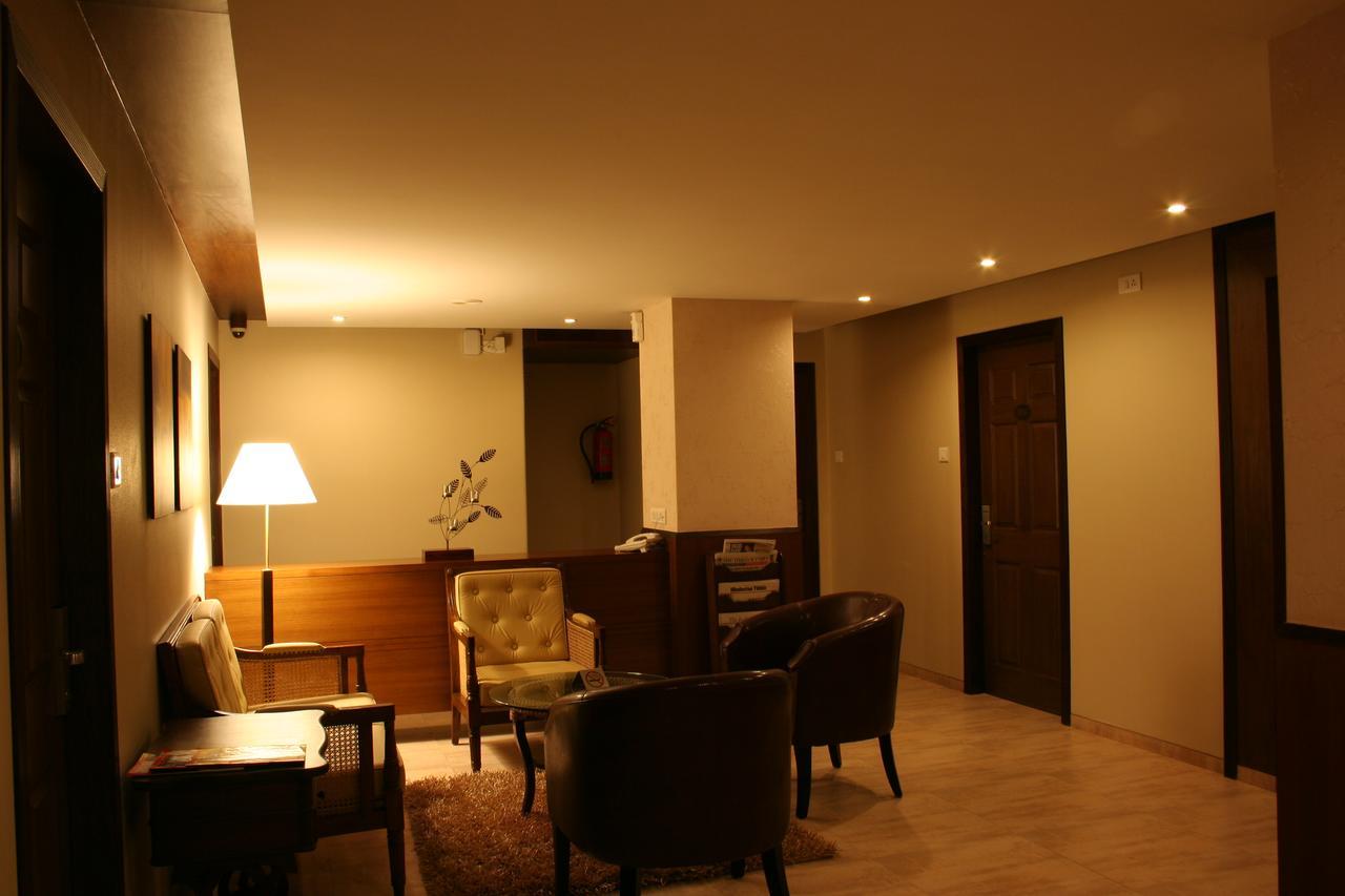 Juhu Residency Boutique Hotel Мумбаї Екстер'єр фото
