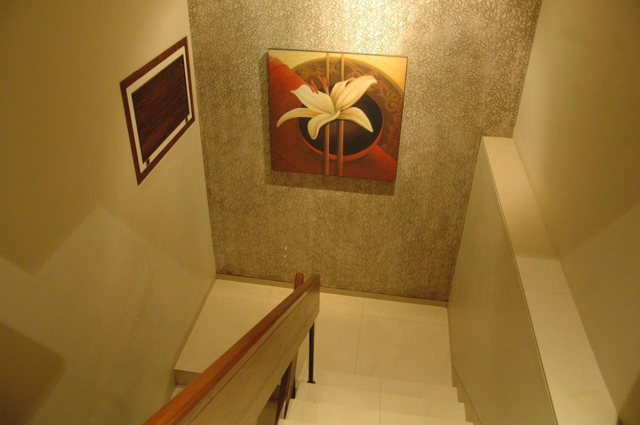 Juhu Residency Boutique Hotel Мумбаї Екстер'єр фото