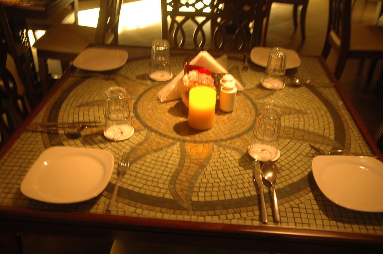 Juhu Residency Boutique Hotel Мумбаї Екстер'єр фото