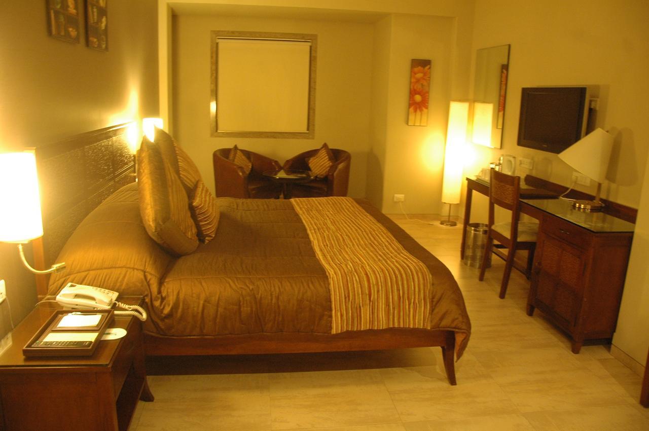 Juhu Residency Boutique Hotel Мумбаї Екстер'єр фото
