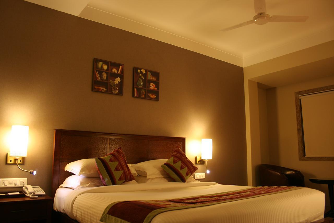 Juhu Residency Boutique Hotel Мумбаї Екстер'єр фото