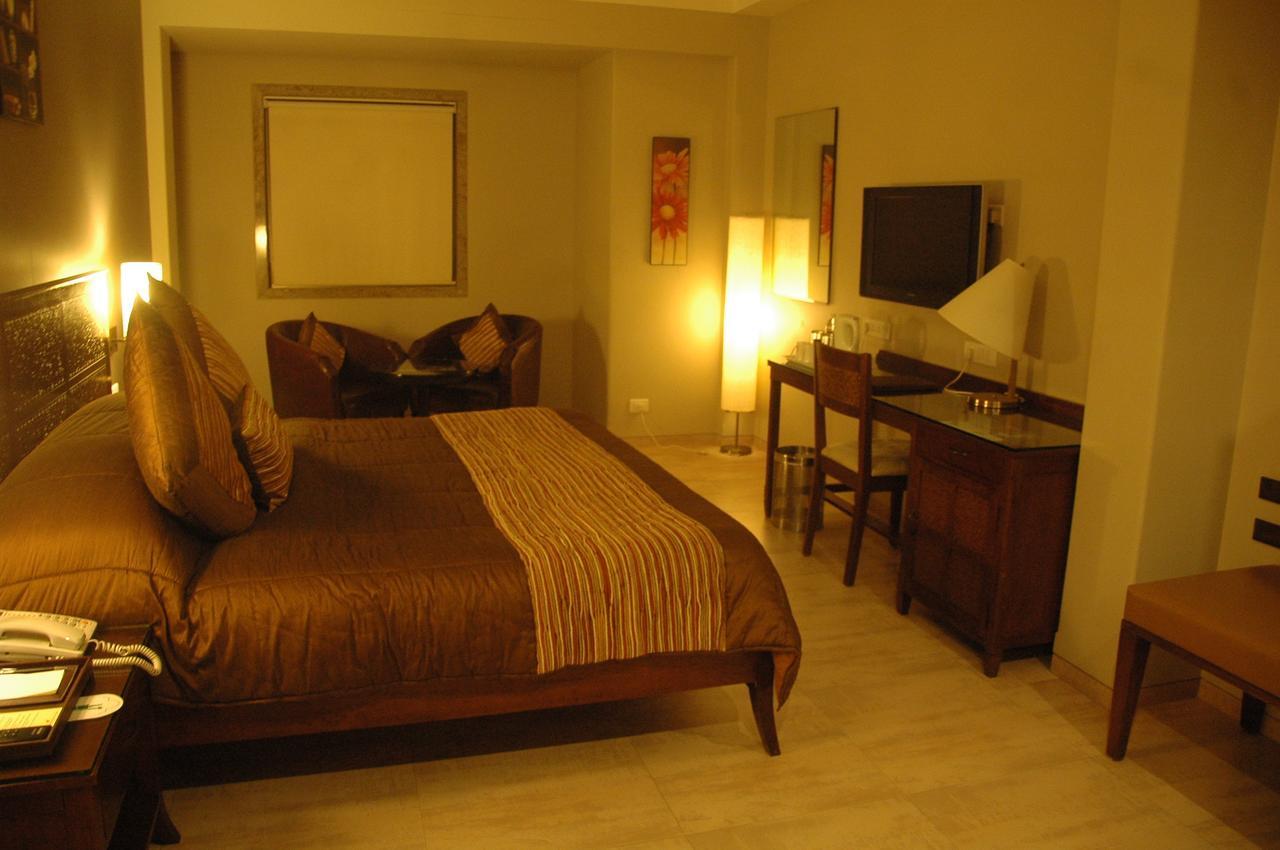 Juhu Residency Boutique Hotel Мумбаї Екстер'єр фото
