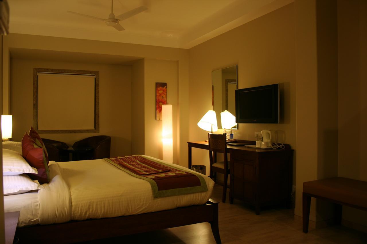 Juhu Residency Boutique Hotel Мумбаї Екстер'єр фото