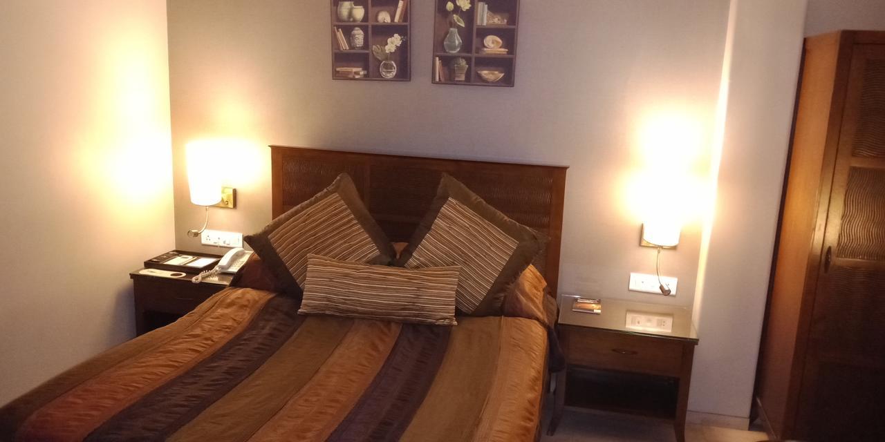 Juhu Residency Boutique Hotel Мумбаї Екстер'єр фото